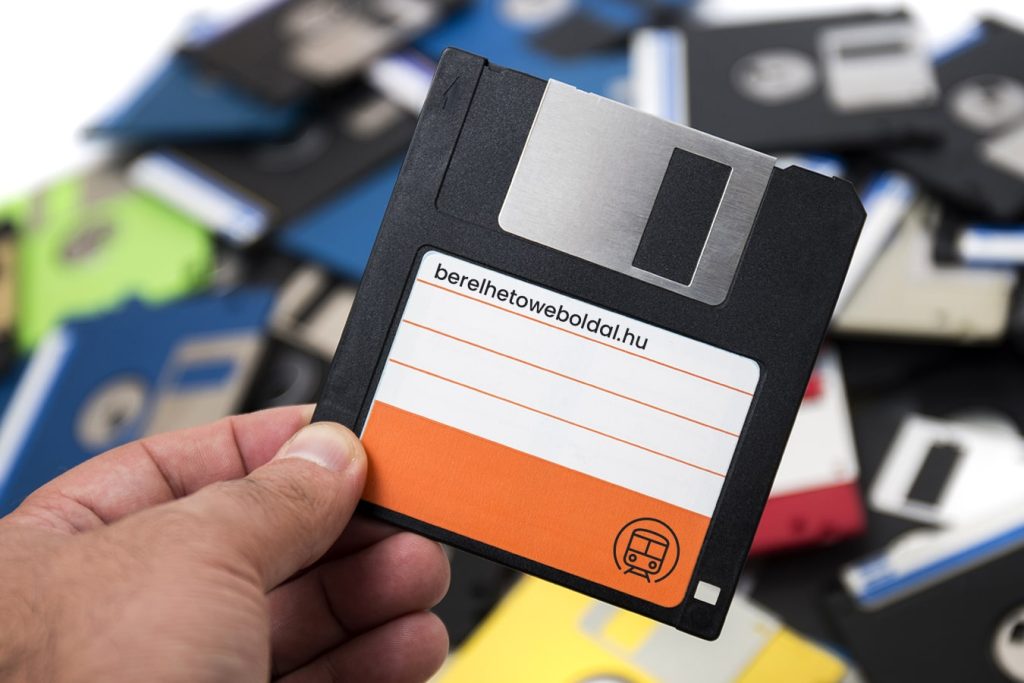 Az internet fejlődése, a kezdetektől napjainkig